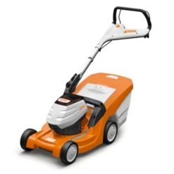 Stihl Tondeuse Sur Batterie Légère RMA 443 VC Avec 1 Batterie AP200 + Chargeur AL300 7 Stihl Tondeuse Sur Batterie Légère RMA 443 VC Avec 1 Batterie AP200 + Chargeur AL300 -Stihl AFD 134644
