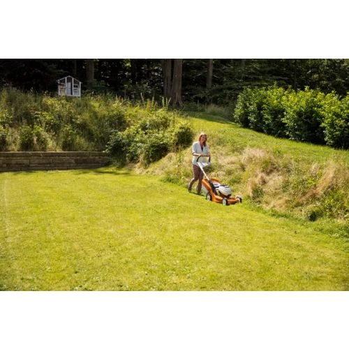 Stihl Tondeuse Sur Batterie Légère RMA 443 VC Avec 1 Batterie AP200 + Chargeur AL300 2 Stihl Tondeuse Sur Batterie Légère RMA 443 VC Avec 1 Batterie AP200 + Chargeur AL300 – Image 2