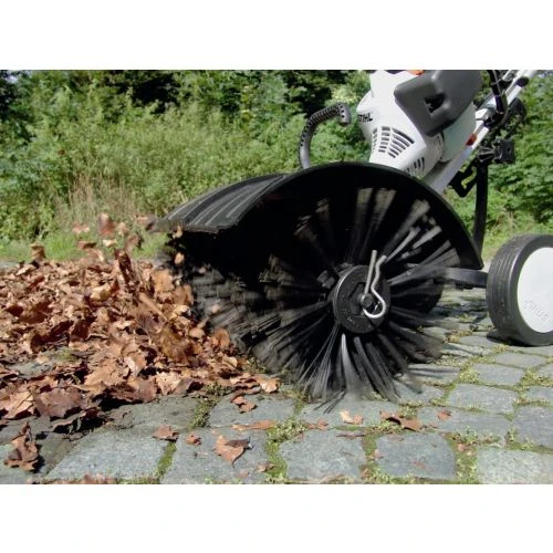 Outil Balai-brosse MultiSystème Stihl KB-MM 3 Outil Balai-brosse MultiSystème Stihl KB-MM – Image 3