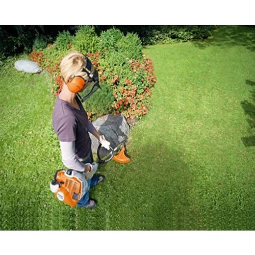 Coupe-bordure Thermique Stihl FS 40 27,2 Cm³ 5 Coupe-bordure Thermique Stihl FS 40 27,2 Cm³ – Image 5