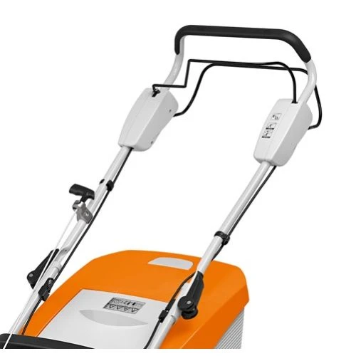 Tondeuse à Gazon Thermique Tractée Stihl RM 248 T 140 Cm³ 5 Tondeuse à Gazon Thermique Tractée Stihl RM 248 T 140 Cm³ – Image 5